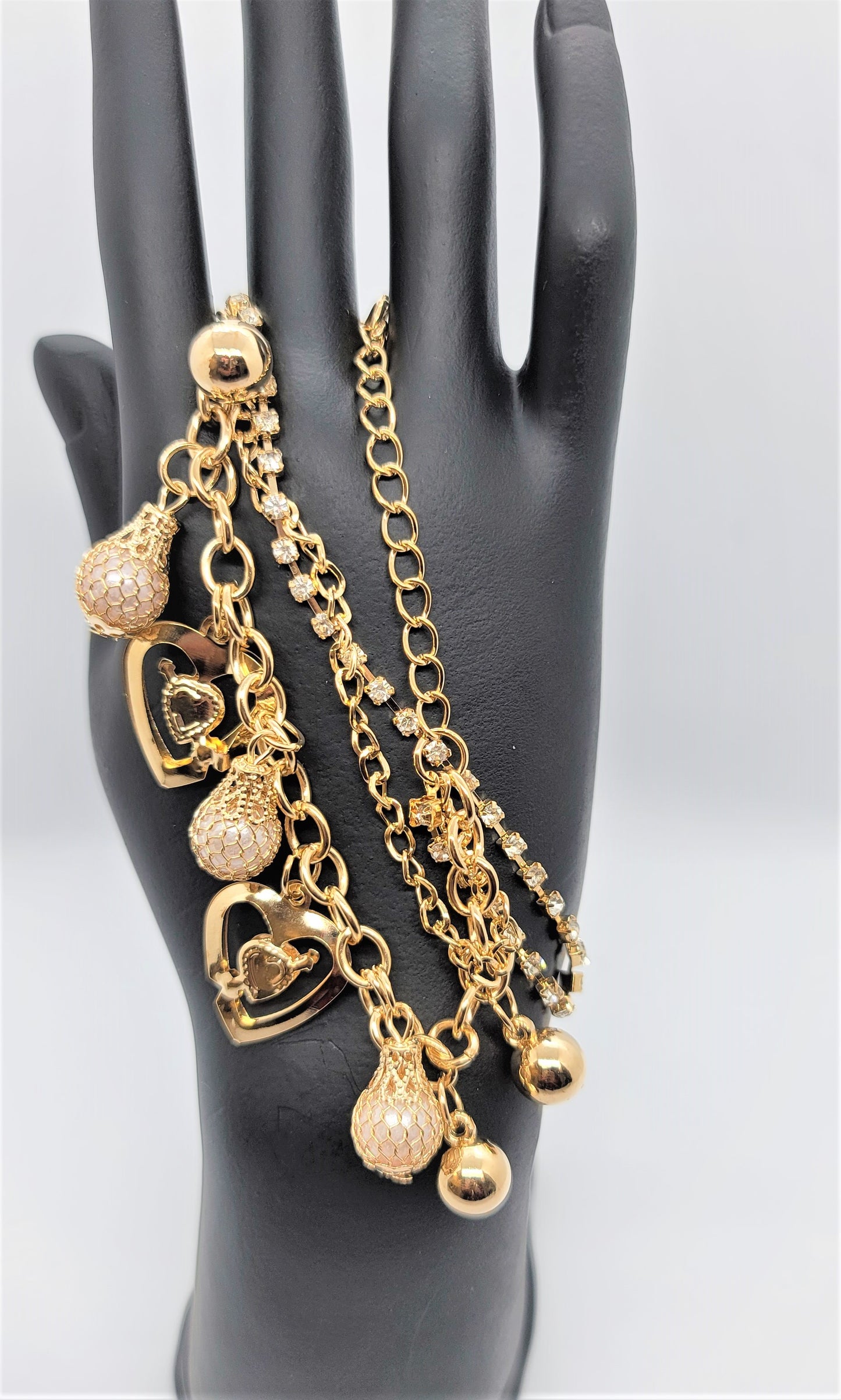 Dazzle Heart Bracelet
